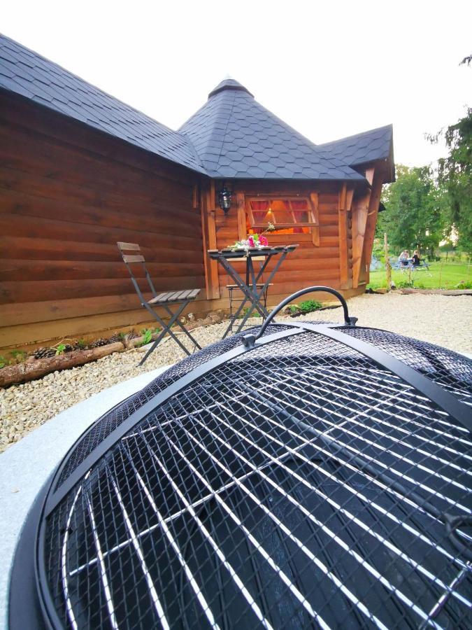 La Cabane Du Nuton Ardennais Tournes Exterior photo